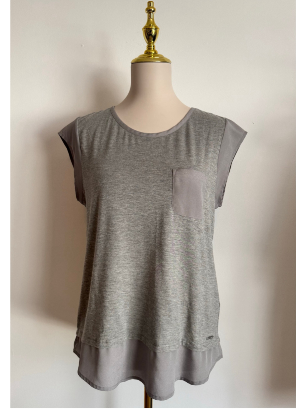 Women's Calvin Klein Short Sleeve Tee Grey Size M